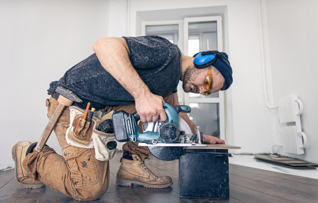 The Best Circular Saws: Top 5 of 2023 - Trustworthyhomeadvice
